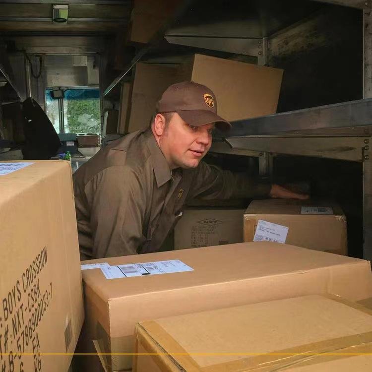 美国末端UPS新规，核查通过再提货，提货司机每月更换，禁止异地交货